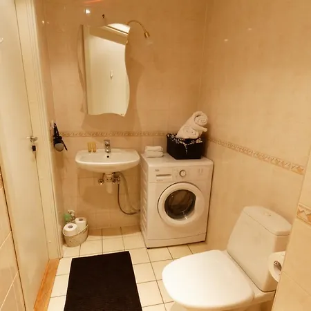 Questae Joe Apartmán *